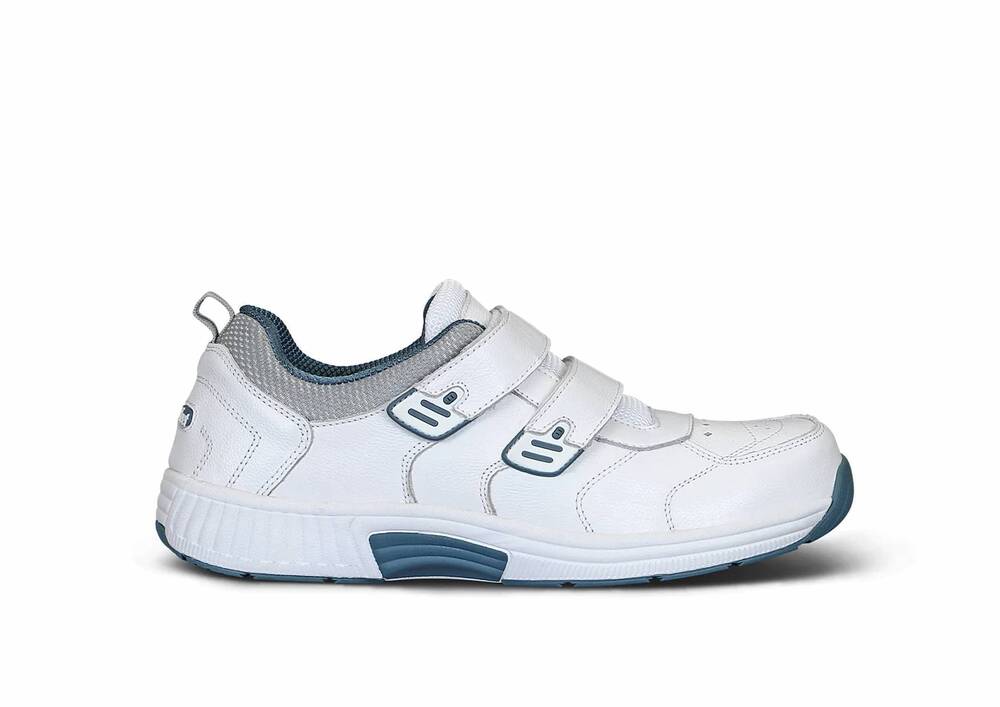 NEW ORTHOFEET men's alamo sneaker in white